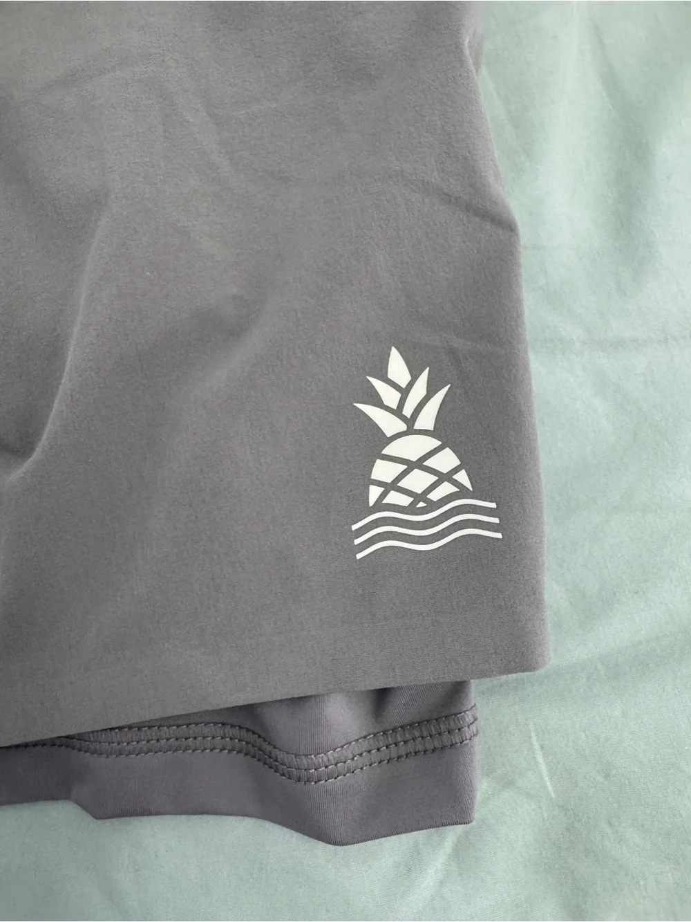 NWT Chubbies Men's The Gray Decembers Ultimate Training Shorts 5.5 In Sz XXL
